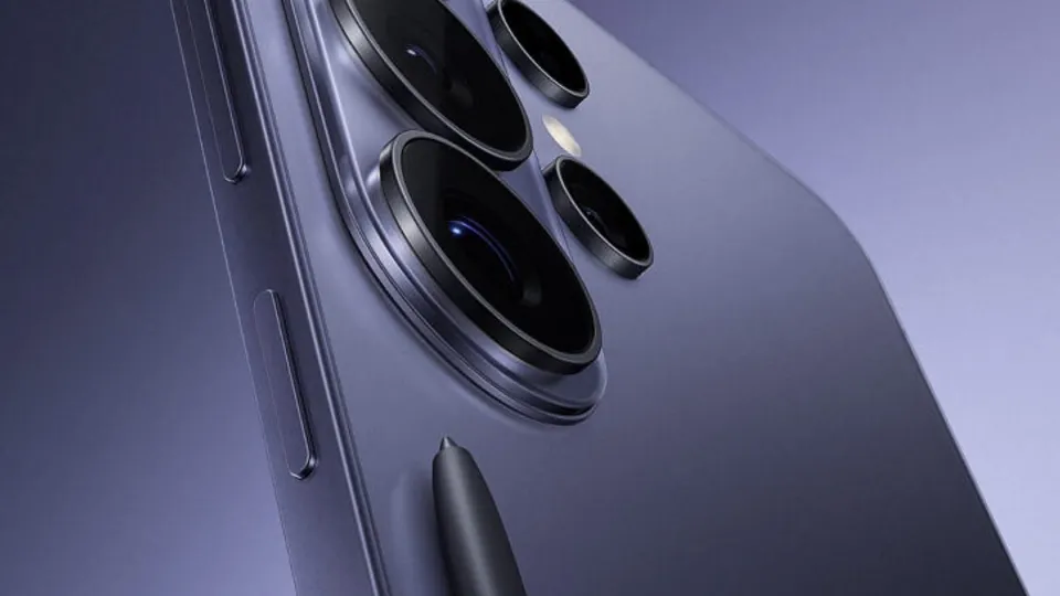 A conceptual render of the Samsung Galaxy S26 Ultra highlighting its camera module and stylus.